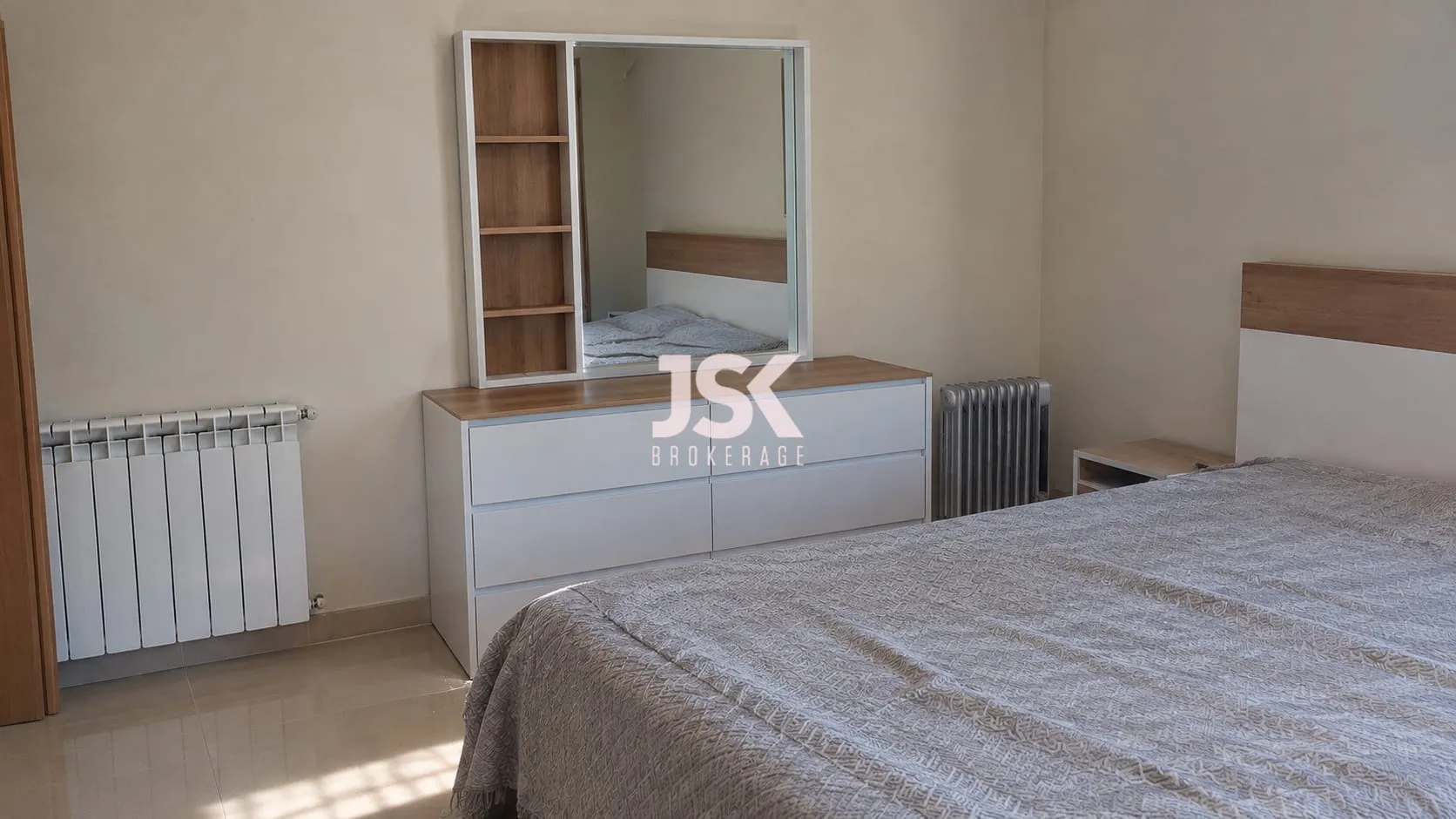 Apartment for Rent in Mazraat Yachoua