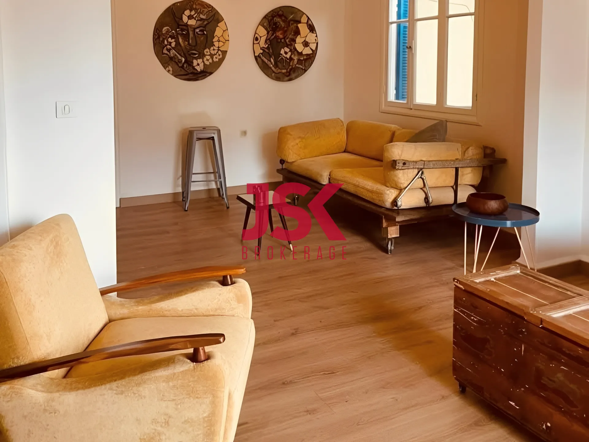 Apartment for Rent in Hotel Dieu, Achrafieh, Lebanon - 2 bed, 1 bath
