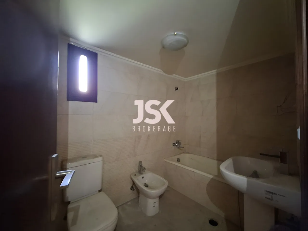 Apartment for Sale in Adma w Dafnah