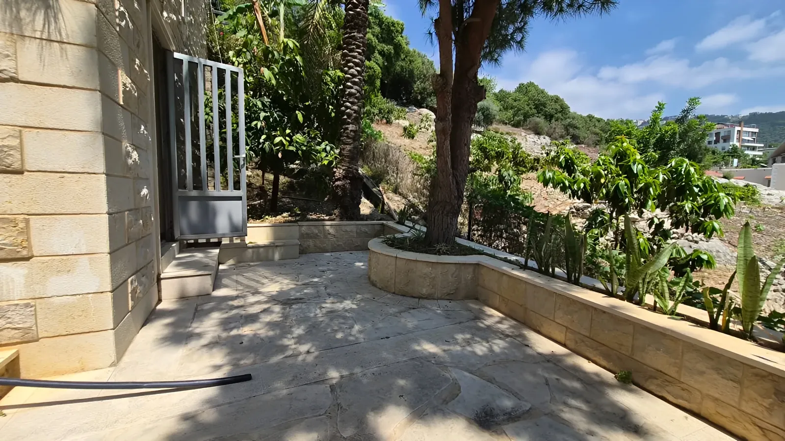 Apartment for Rent in Nahr Ibrahim