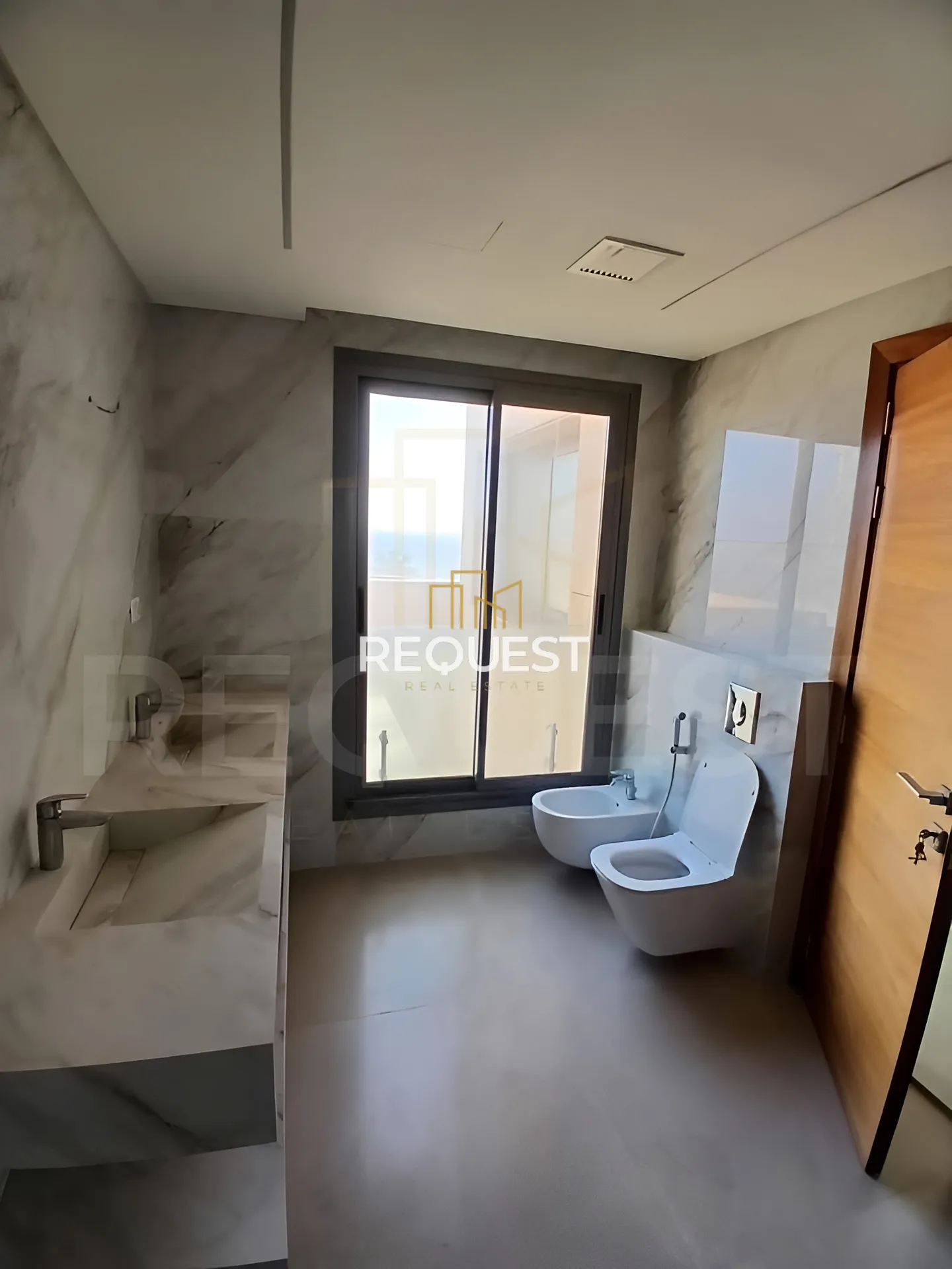 Apartment for sale in Raouche, beirut, lebanon