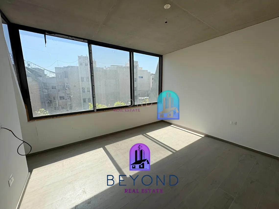 Apartment for sale in Spears, Bayrut, Lebanon