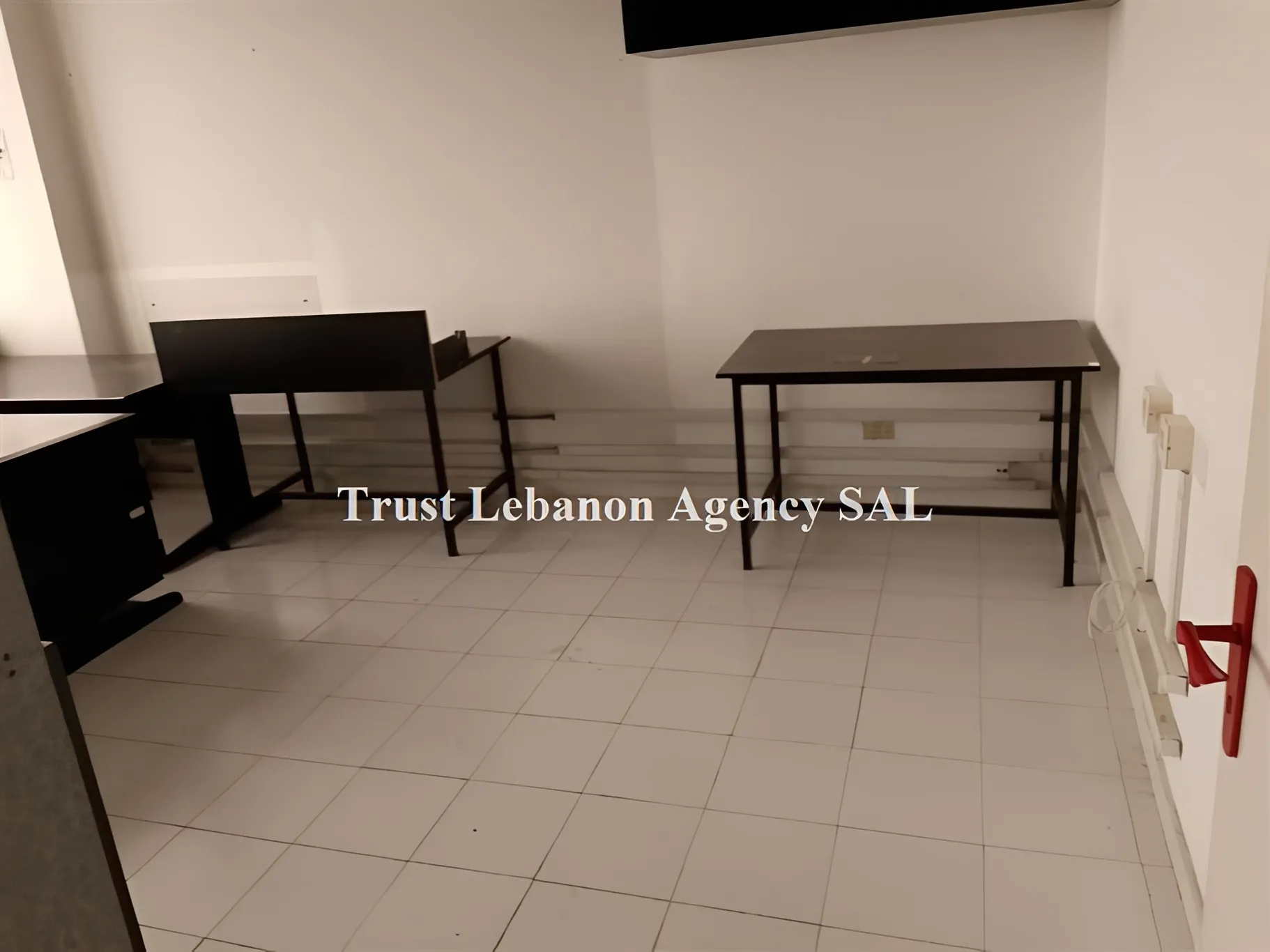 Office For Rent in Metn, Dawra
