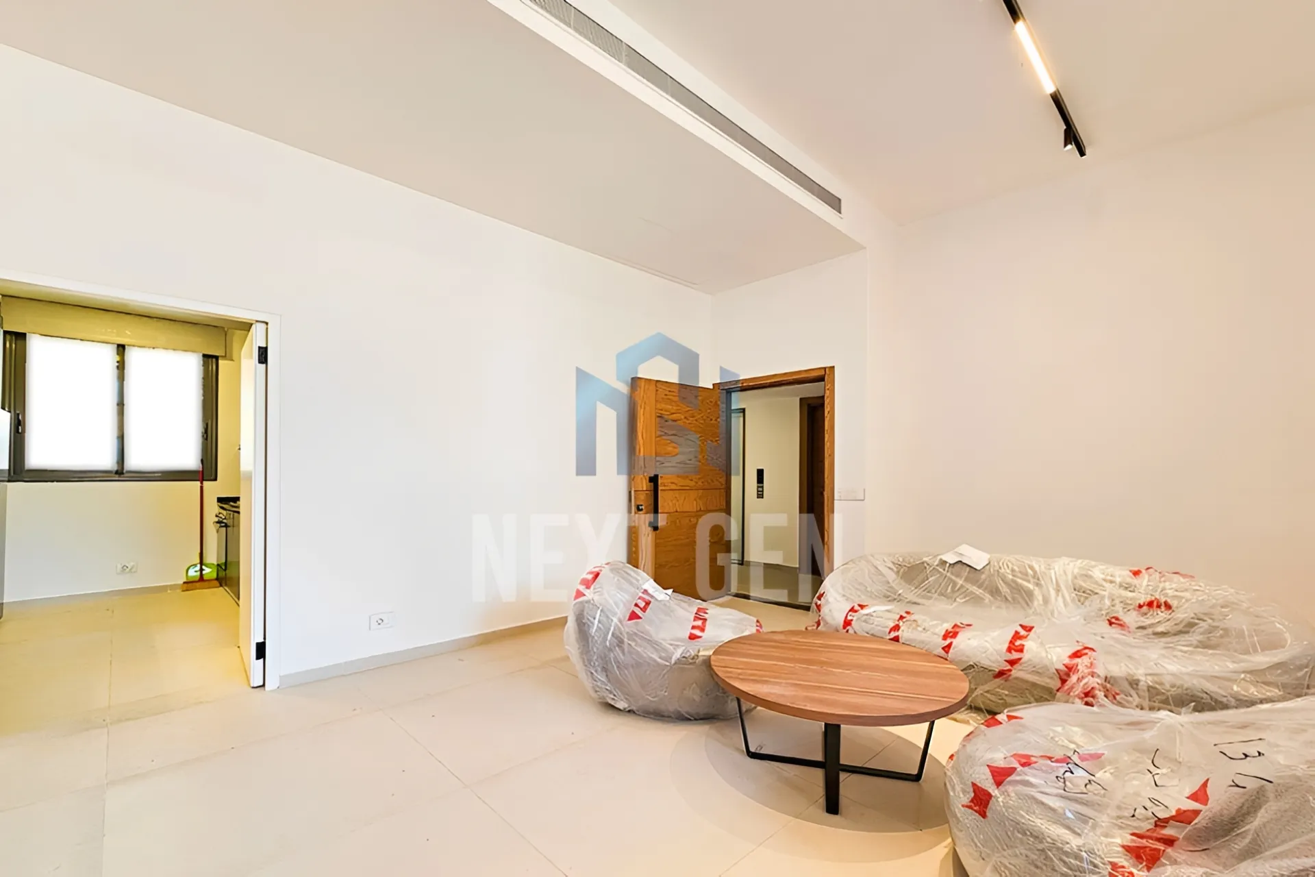 Apartment for rent in Achrafieh, Beirut, Lebanon - 2 bed, 3 bath