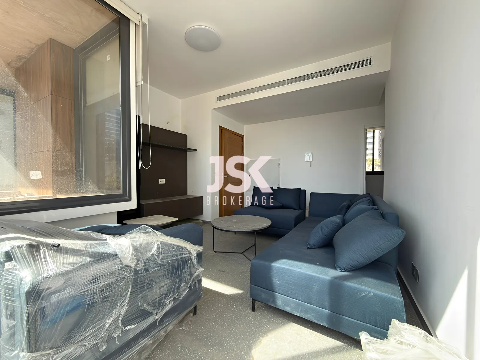 Loft for Sale in Achrafieh - 2 bed