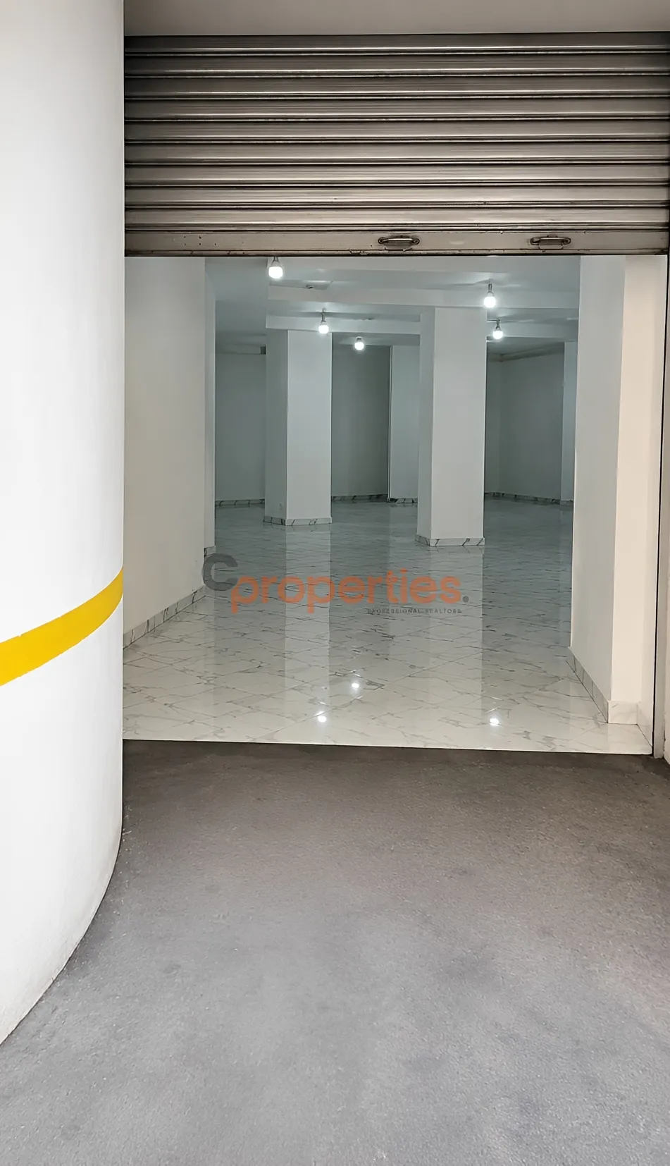 Warehouse for Sale in Bouar