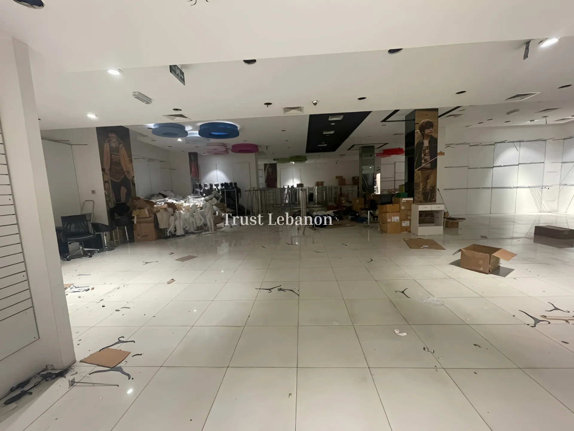 Showroom for rent in Hamra, Beirut, Lebanon