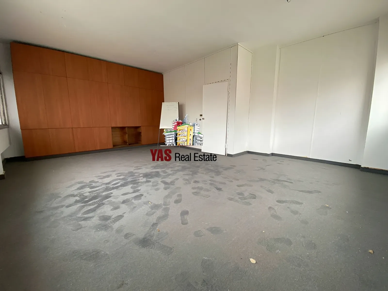 Office for rent in Jounieh