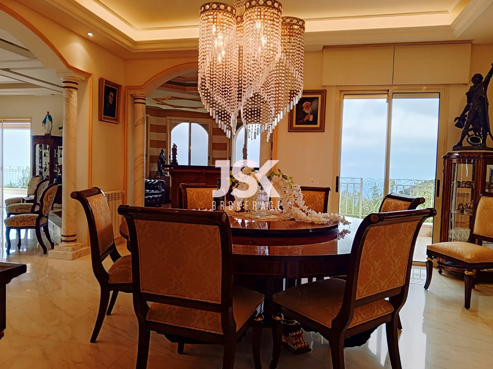 Villa for Sale in Kfour