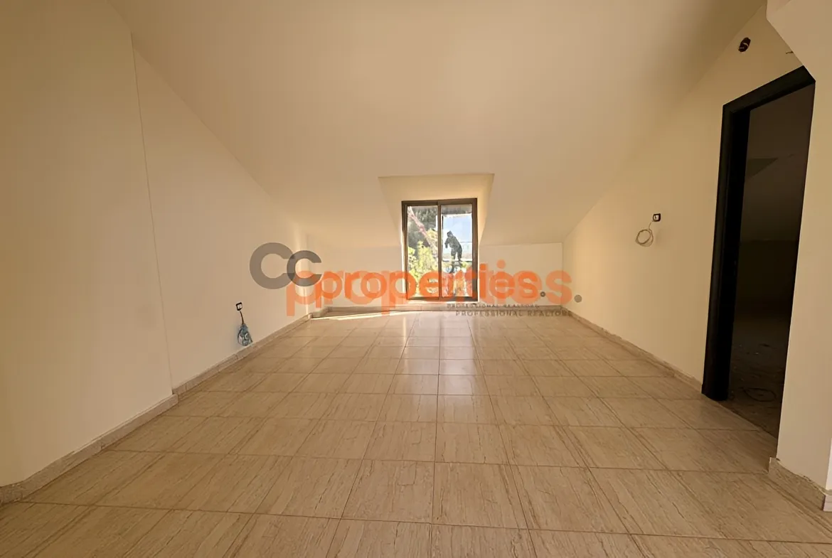 Duplex for Sale in Mazraat Yachoua