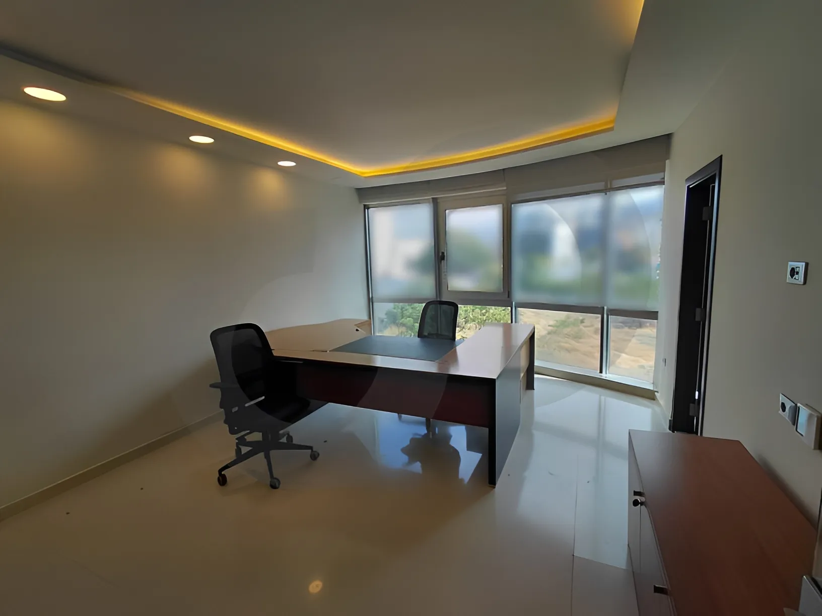 Office for Rent in Mkalles