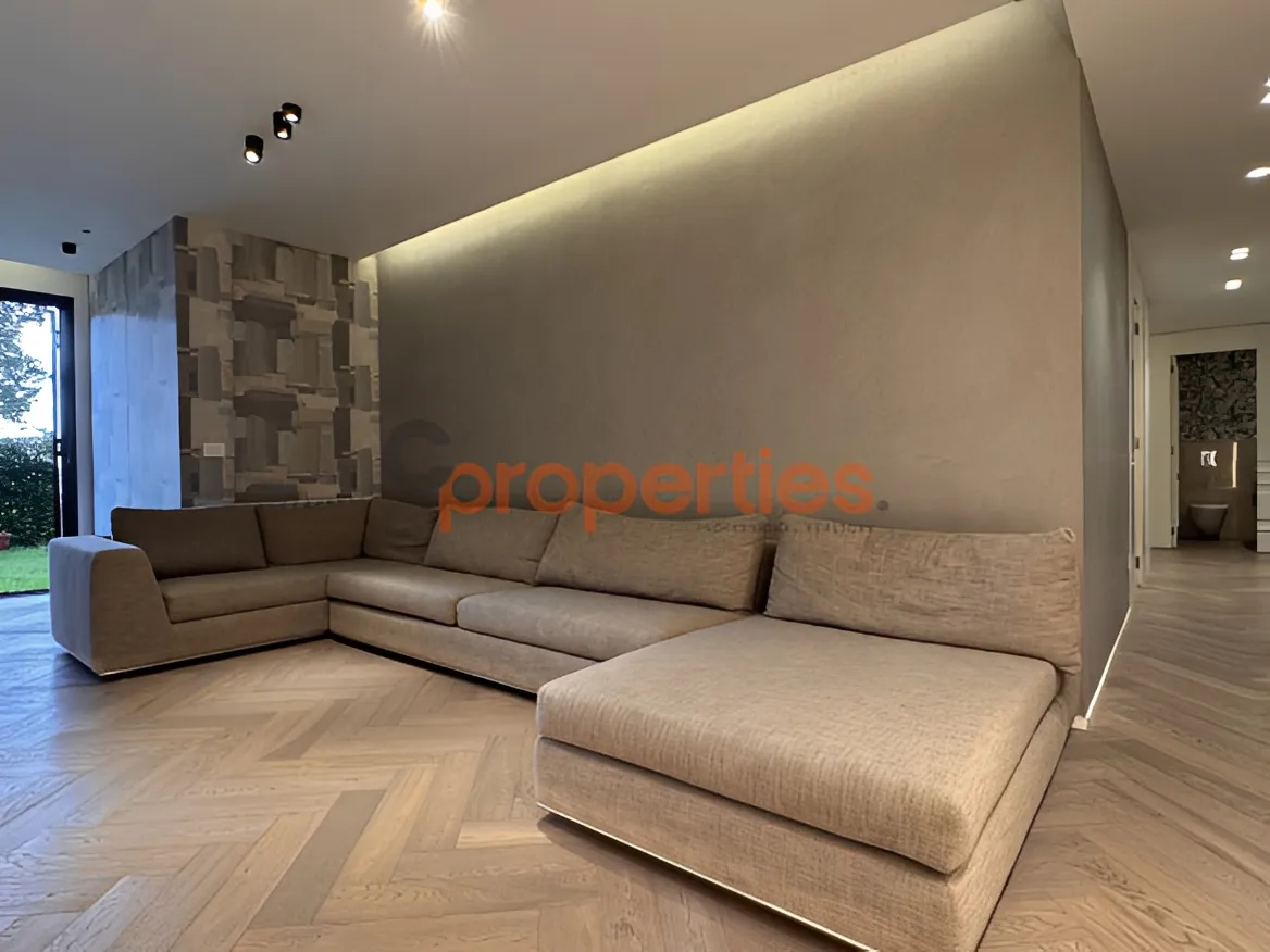 Apartment for Sale in Beit Misk