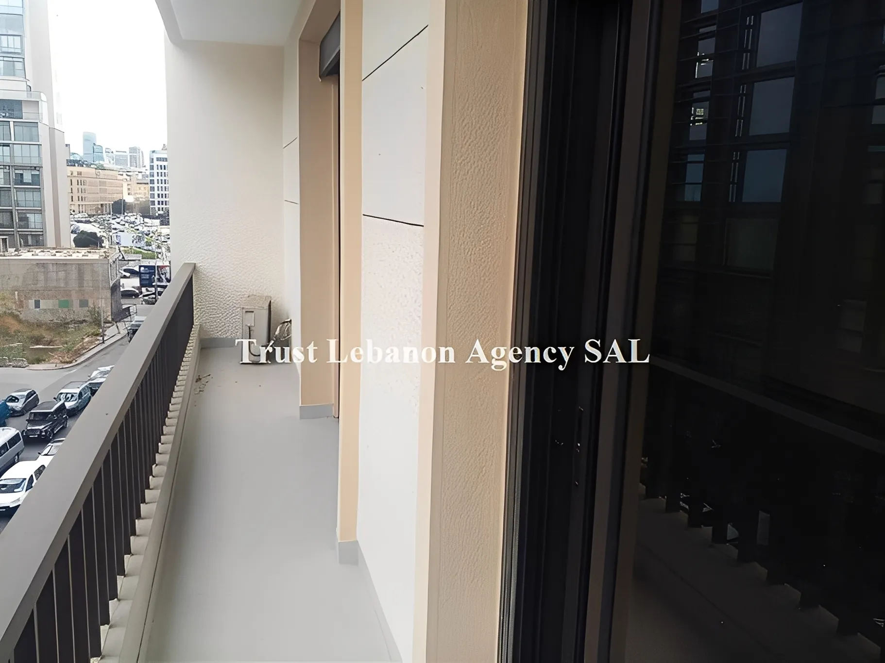 Office for rent in Beirut, Saifi