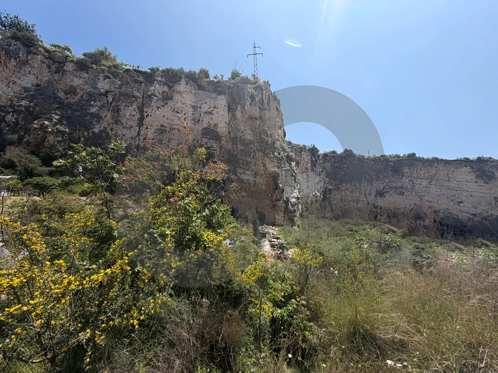 Land for Sale in Edde