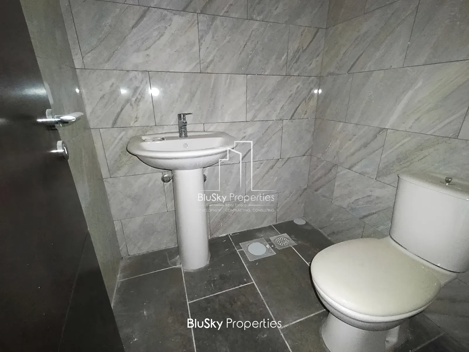 Duplex for Sale in Okaibe