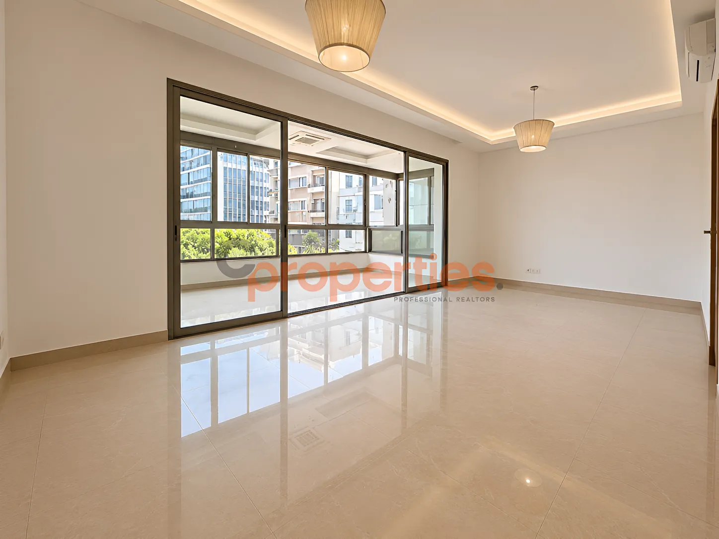 Apartment for rent in Hamra, Beirut, Lebanon - 3 bed, 4 bath