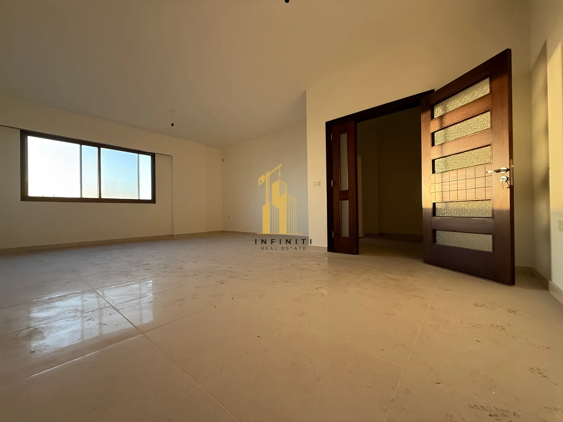 Apartment for sale in Chouaifet El Aamroussieh, Lebanon - 3 bed, 2 bath