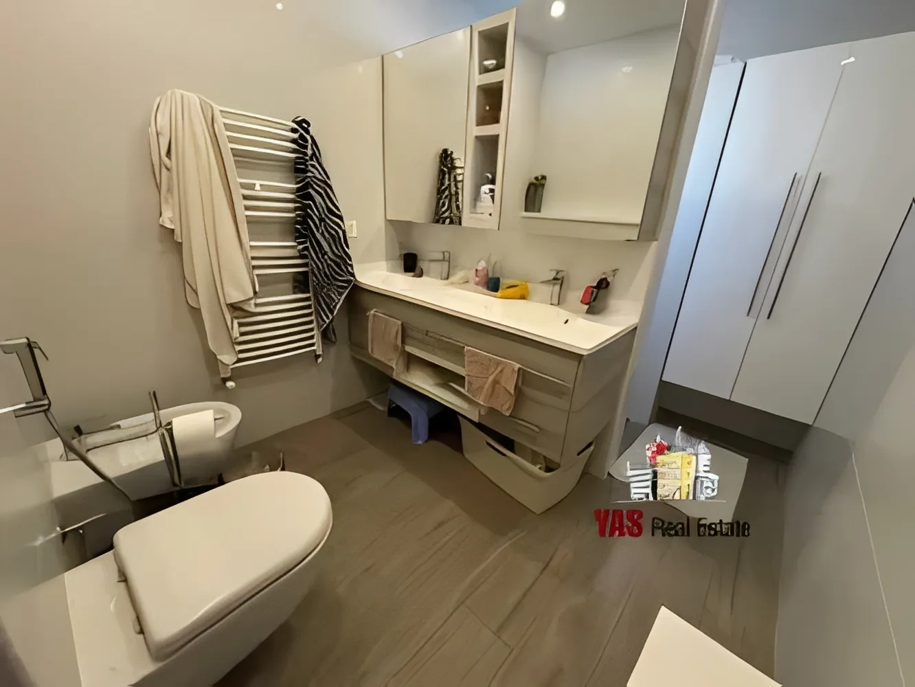 Apartment for Sale in Adonis