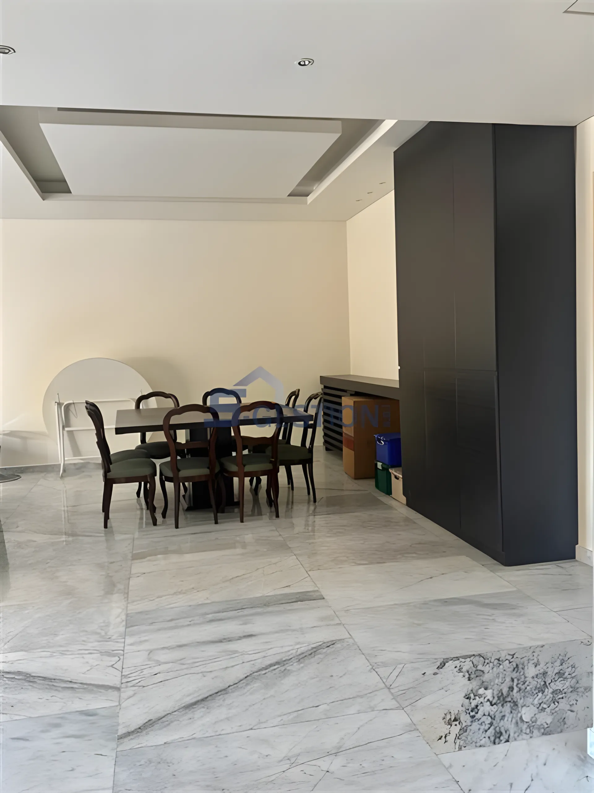 Apartment for Sale in Achrafieh - 3 bed, 4 bath