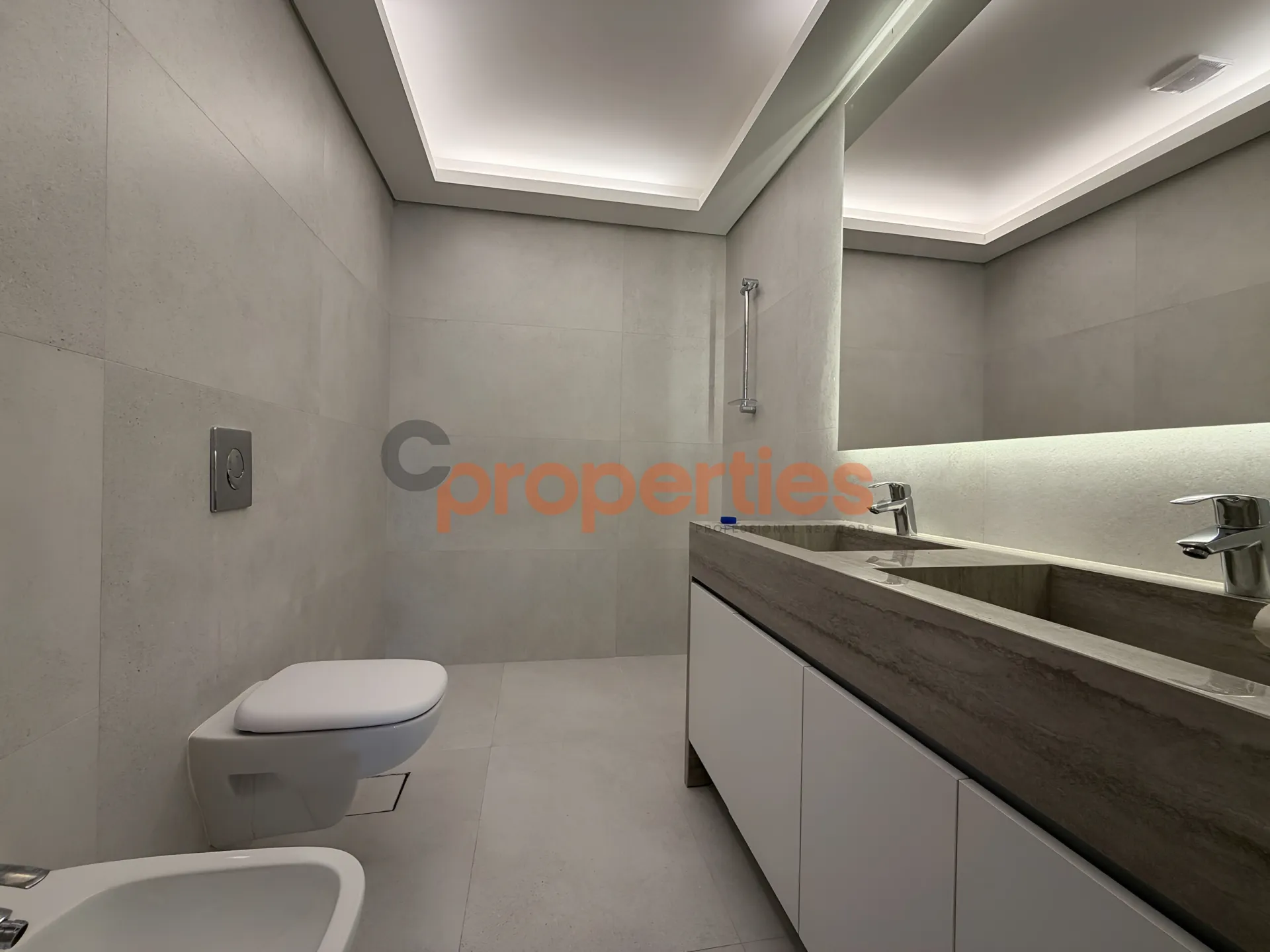 Apartment for Sale in Kafr