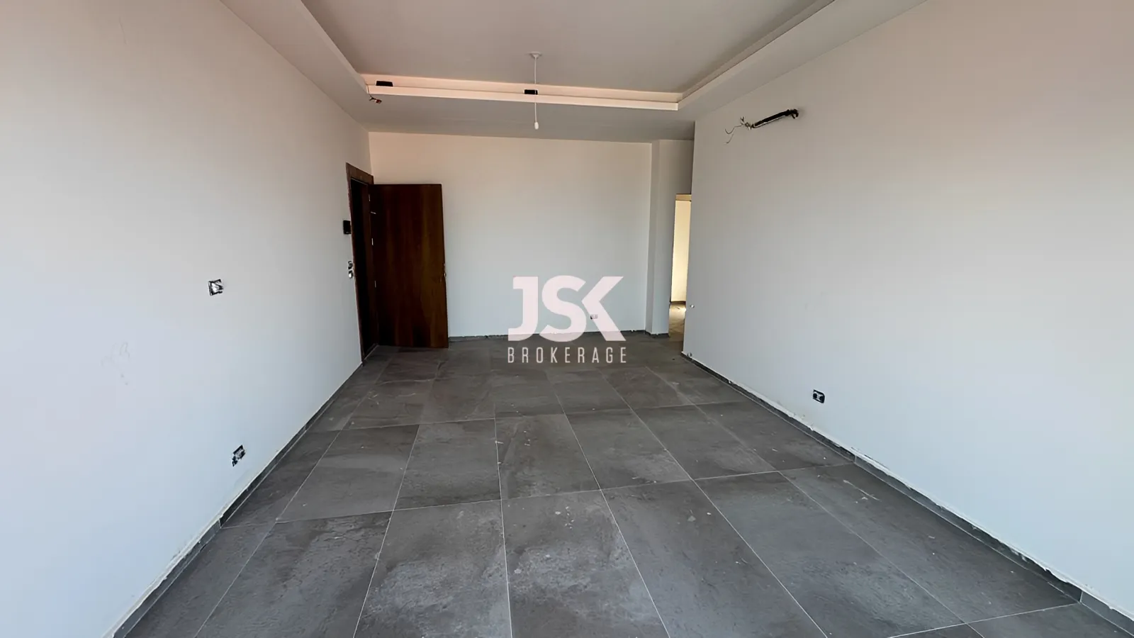 Apartment for Sale in Tilal Ain Saadeh