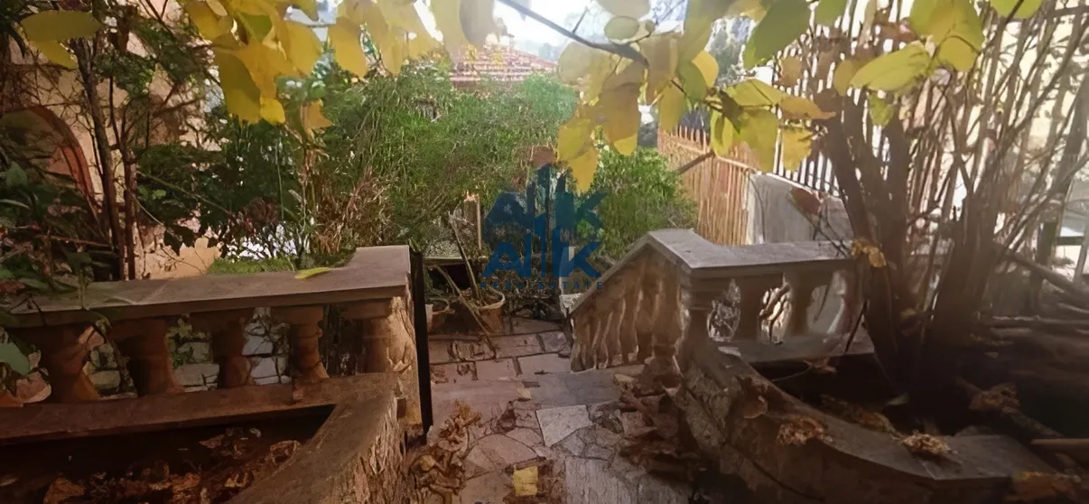 Residential in Rabweh, metn - 3 bed, 5.0 bath