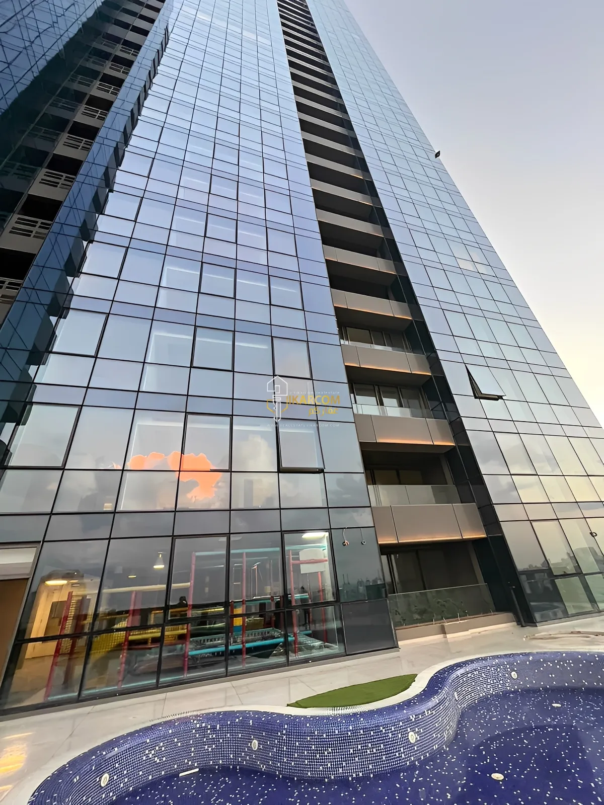 Apartment for Rent in Sin El Fil - 2 bed, 3 bath