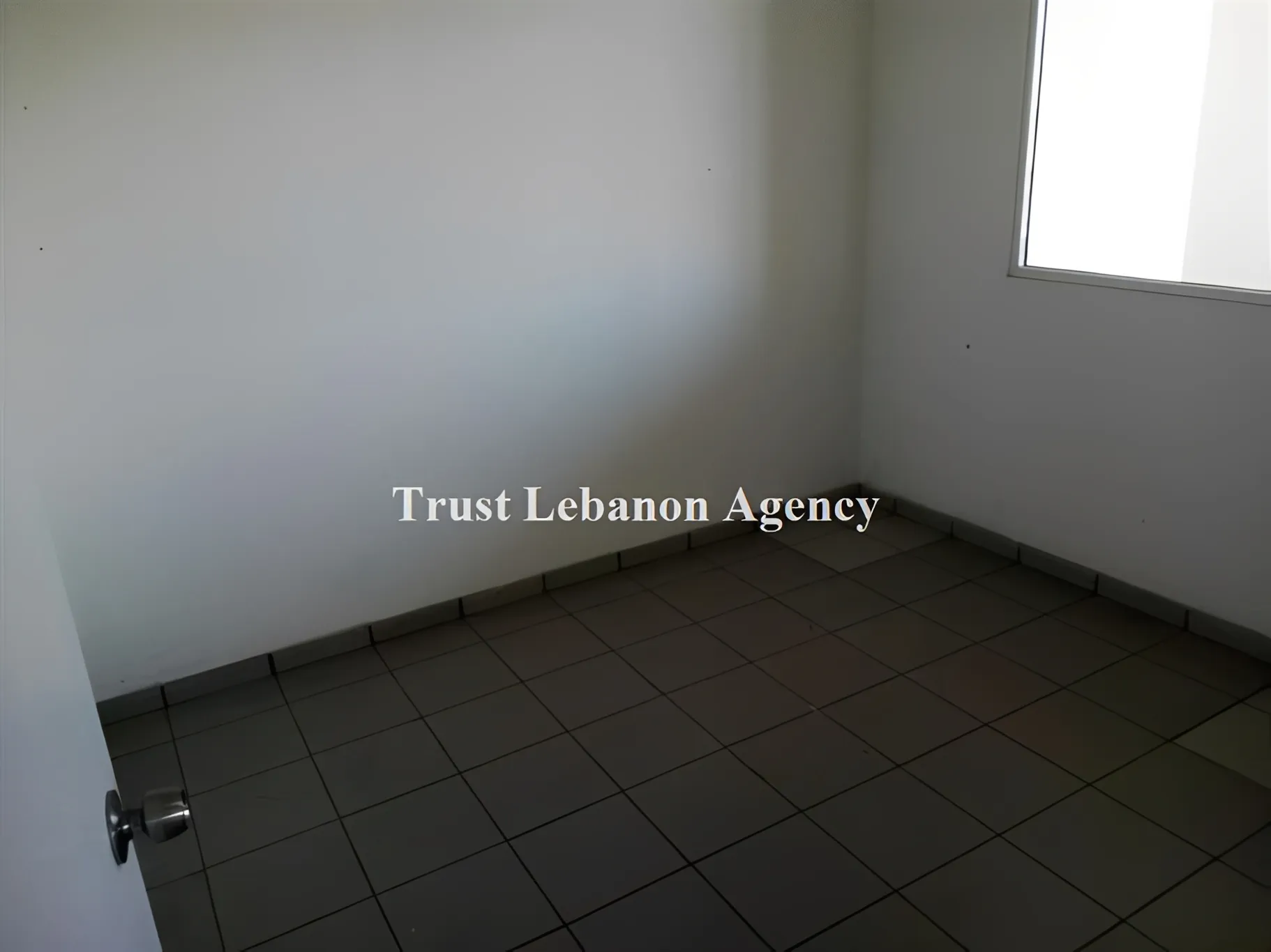 Commercial Property For Rent in Baabda, Hazmieh
