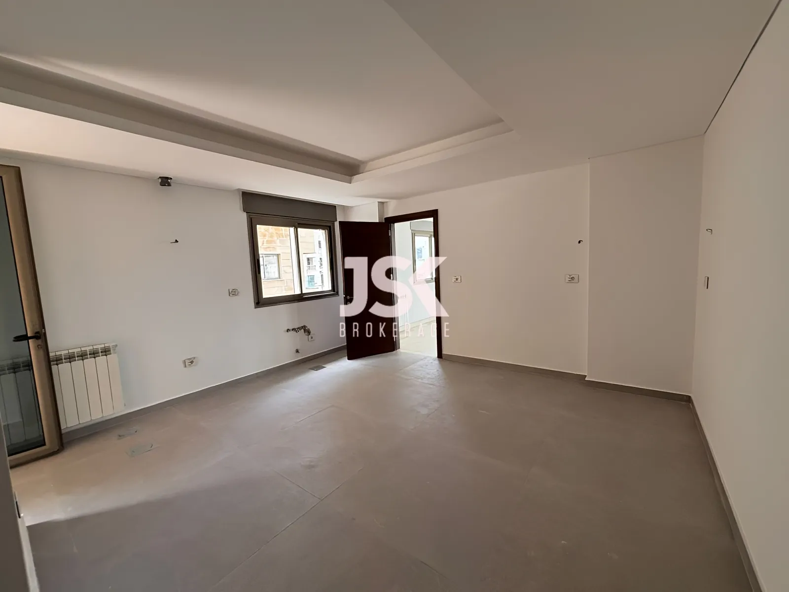 Apartment for Sale in Cornet Chahwan