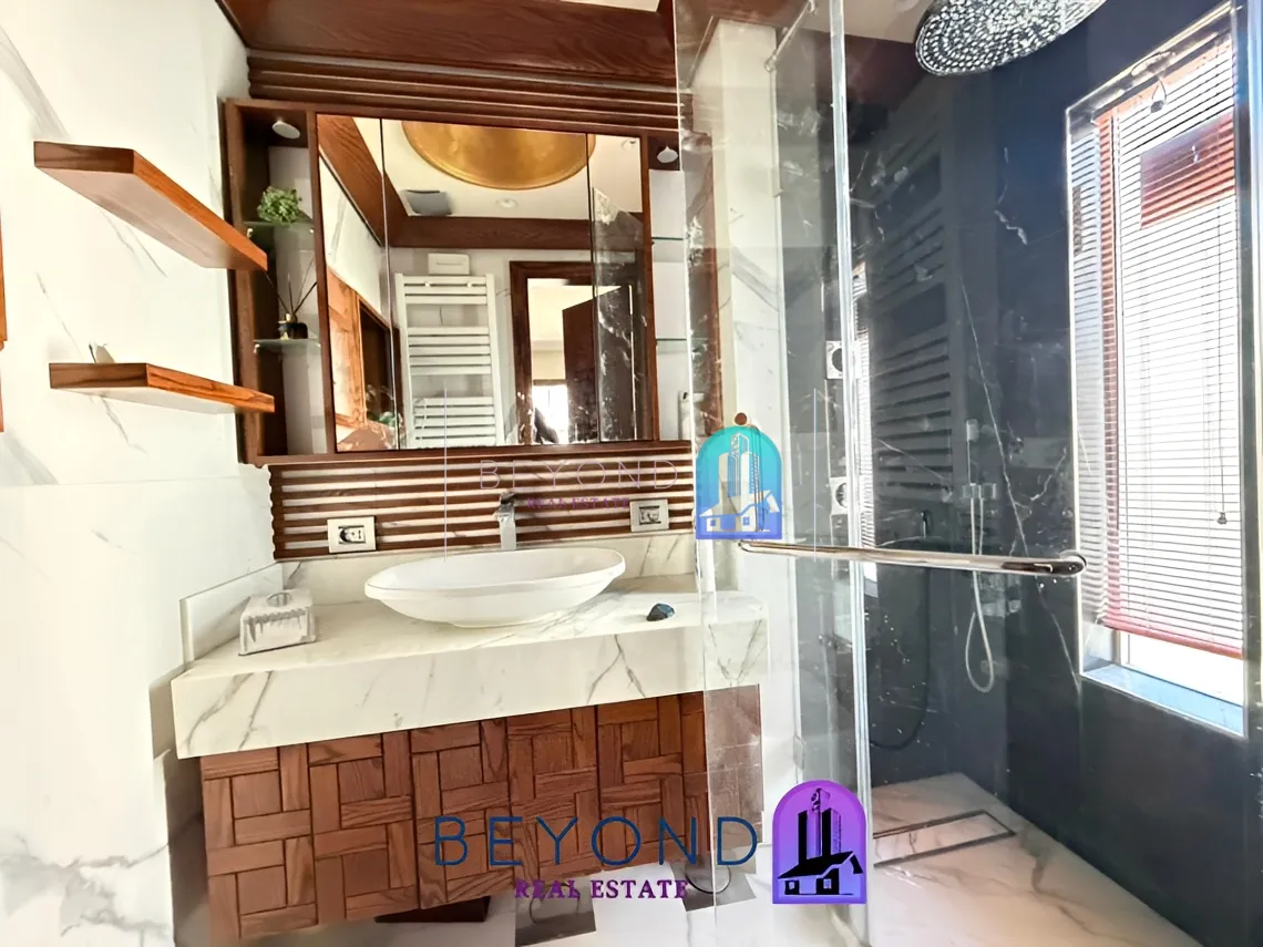 Apartment for rent in Snoubra, Beirut, Lebanon