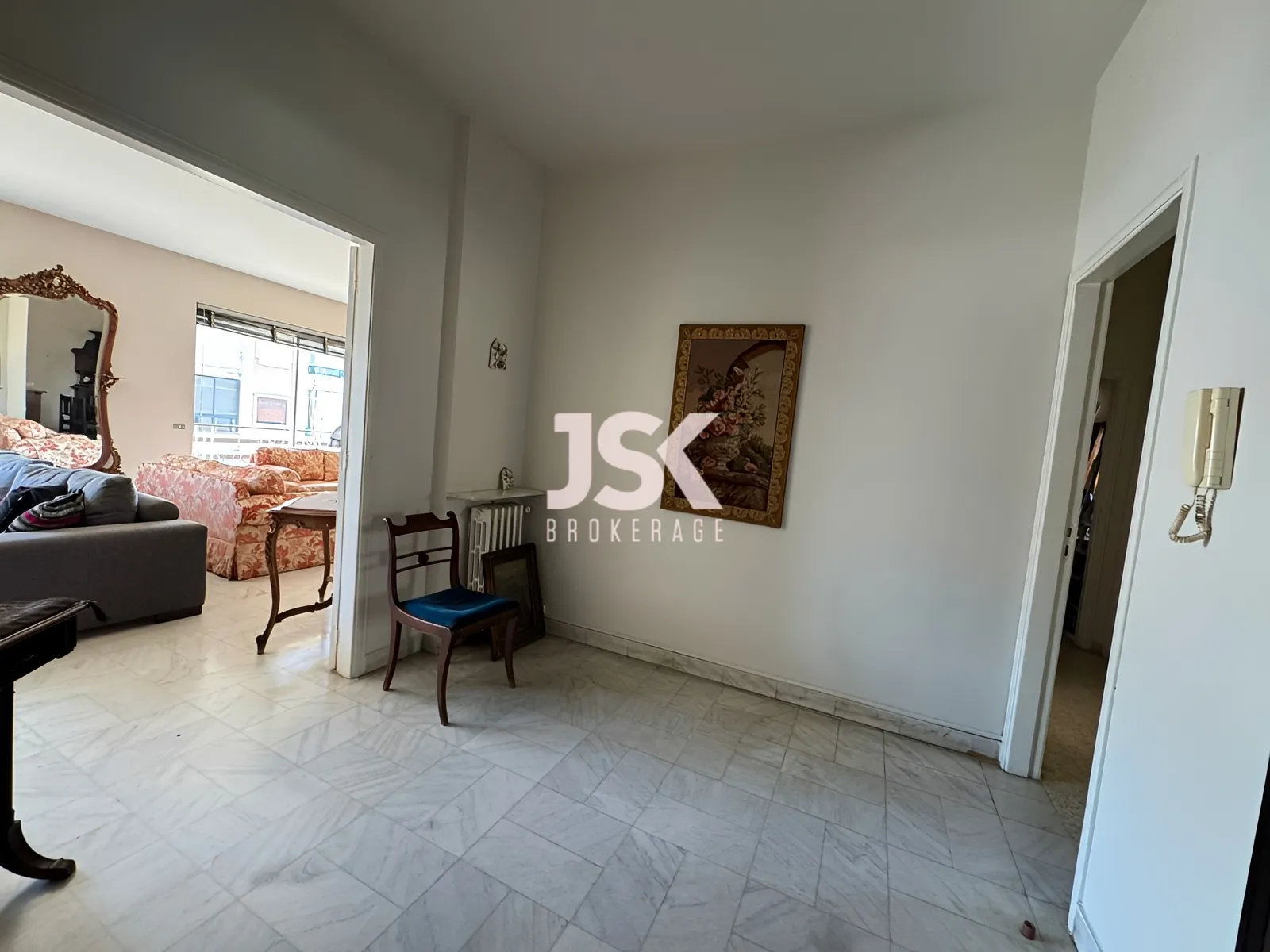 Apartment for Rent in Ain El Remmaneh