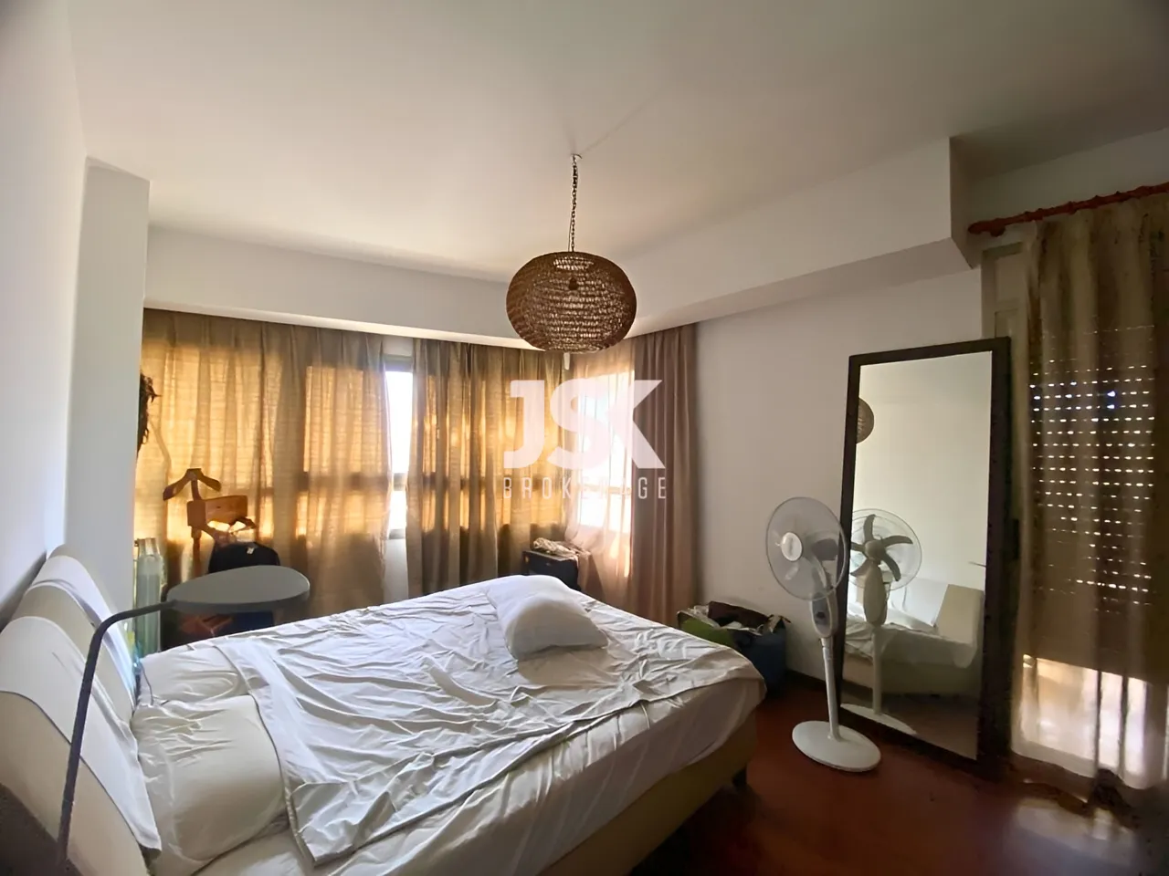 Apartment for Rent in Ain Al Tineh