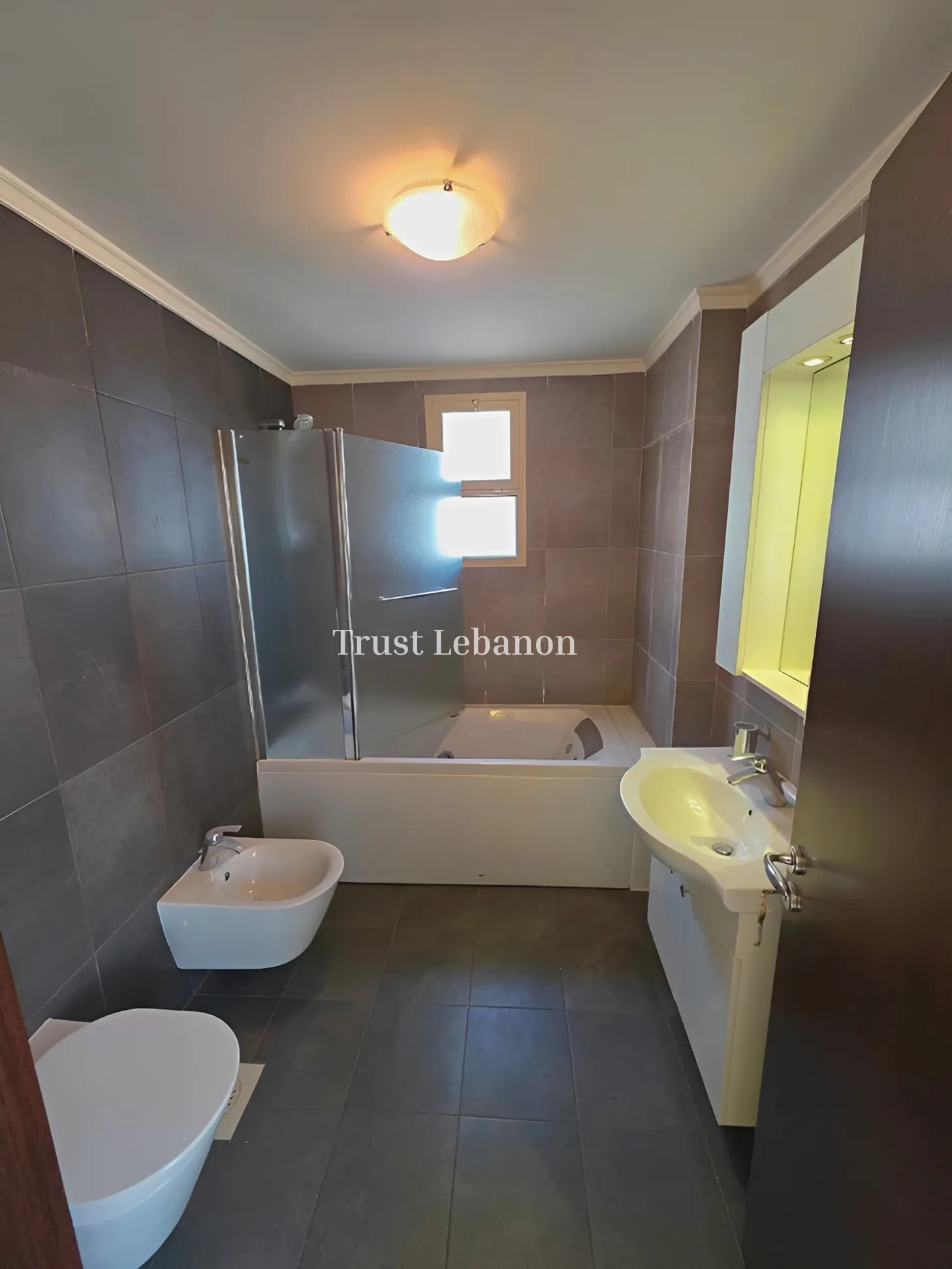 Duplex for rent in Hadath, Lebanon