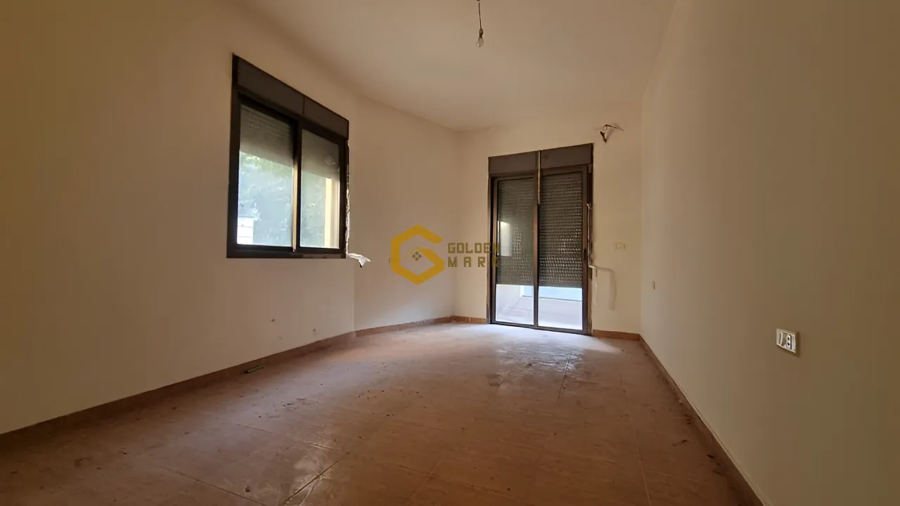 Apartment for Sale in Ain Aalaq