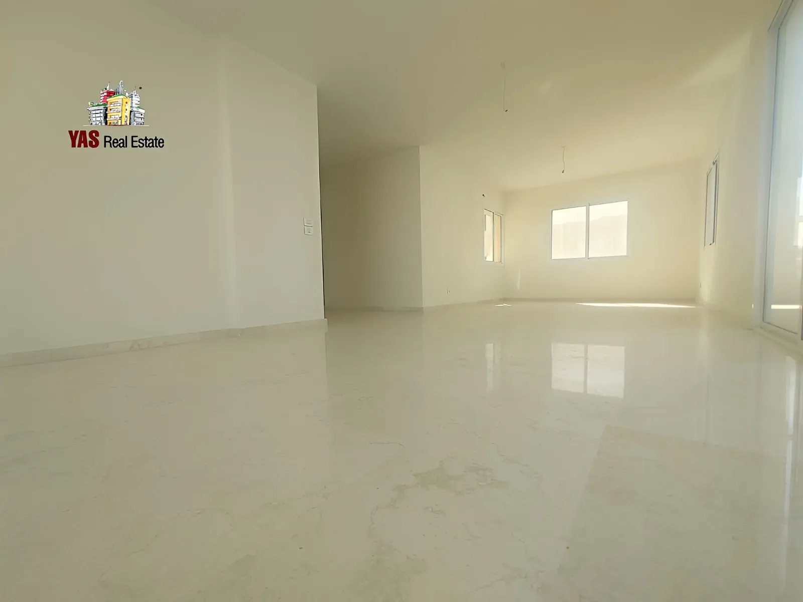 Apartment for Sale in Adonis