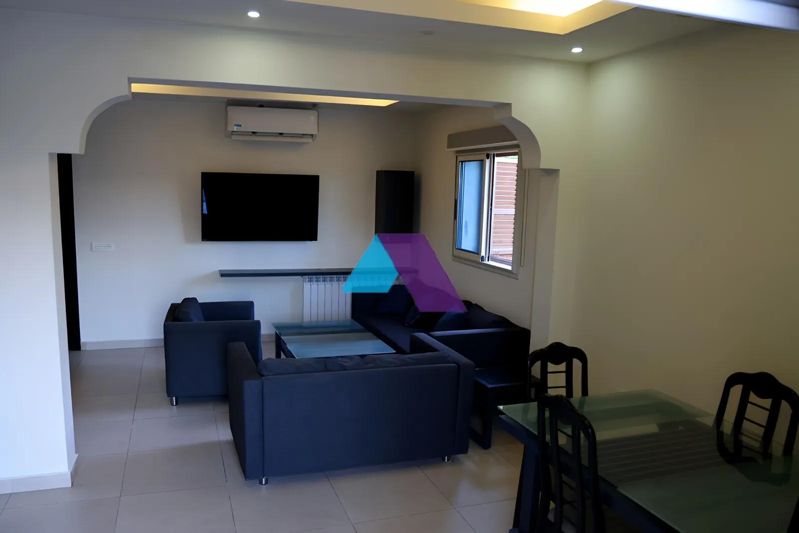 Building for rent in Beit Meri