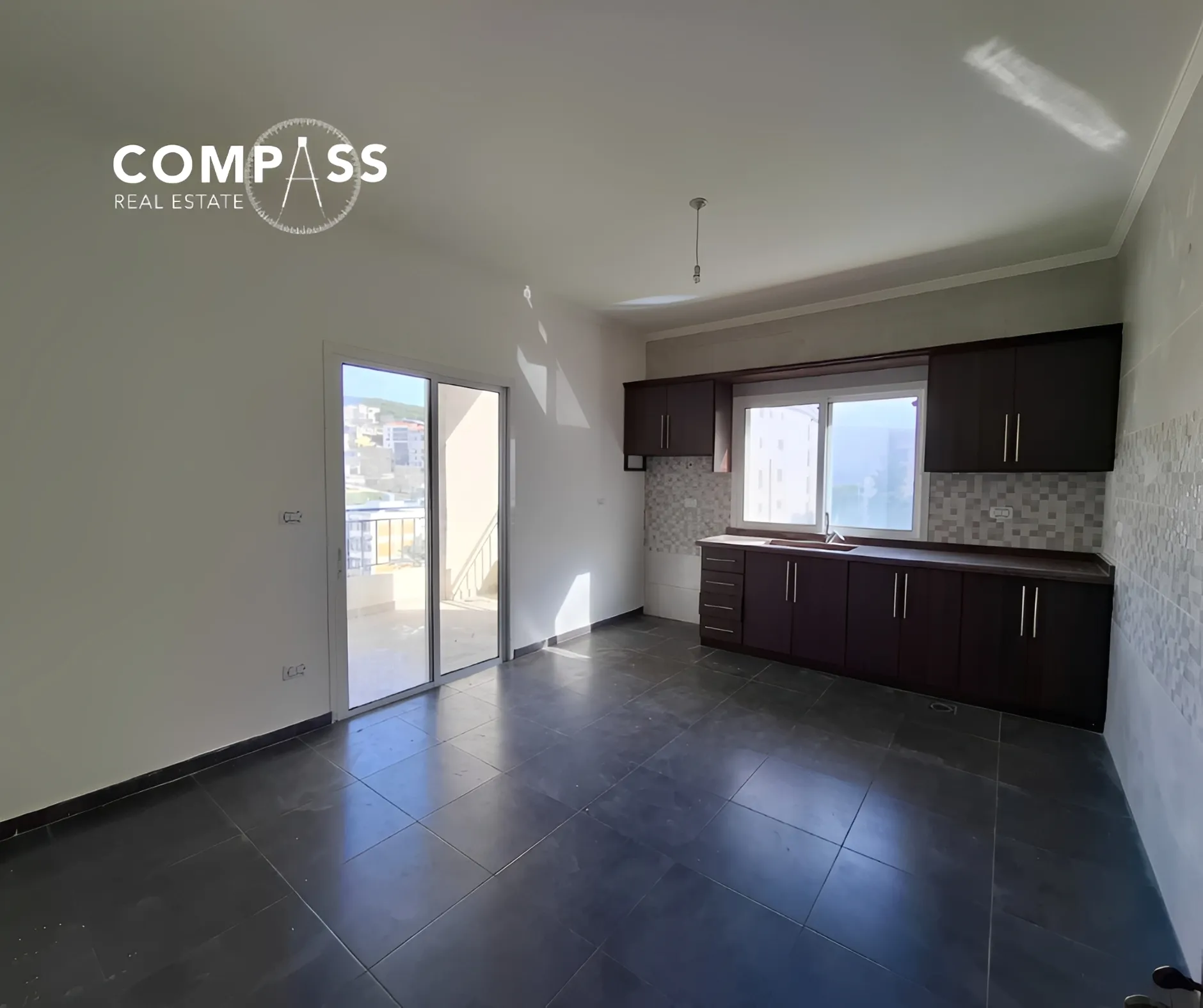 Apartment for sale in Aley, Lebanon - 3 bed, 3 bath