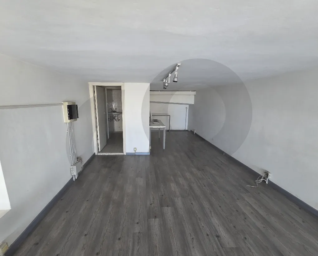 Shop for sale in Kaslik