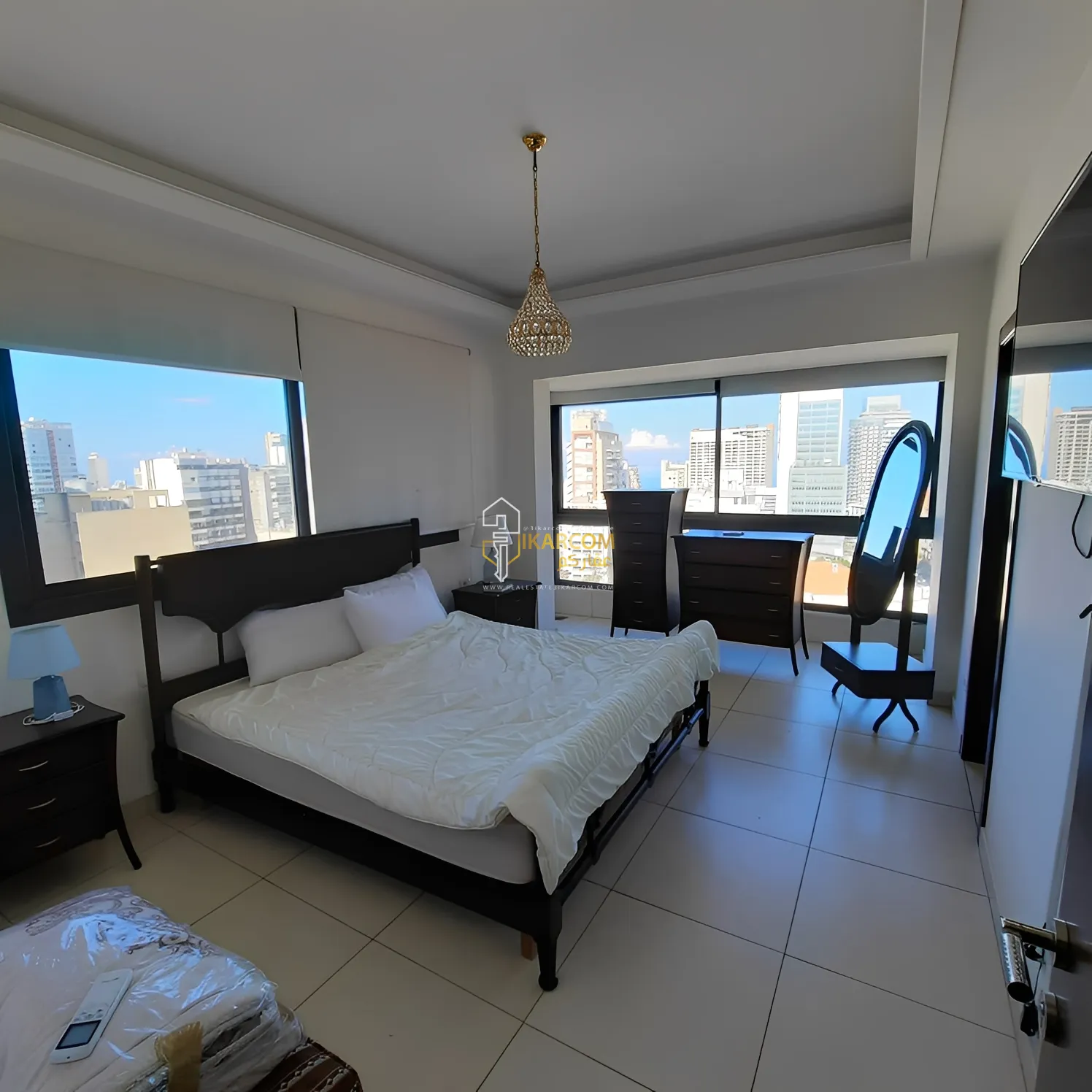 Apartment for Sale in Spears - 3 bed, 4 bath