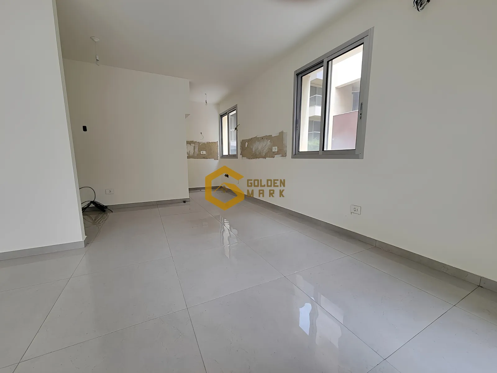Duplex for Sale in Fidar - 3 bed, 5 bath