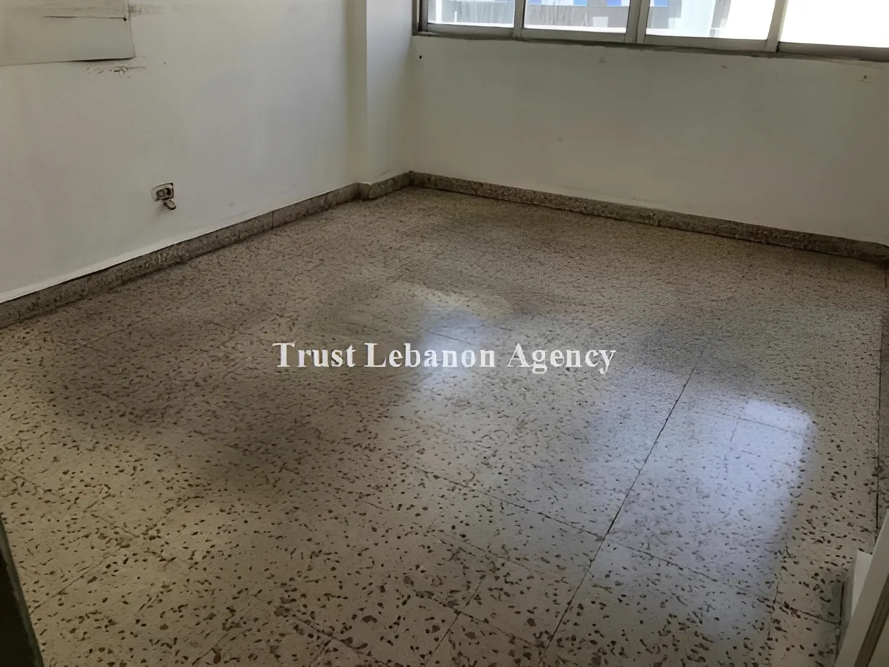 Office For Rent in Metn, Zalka