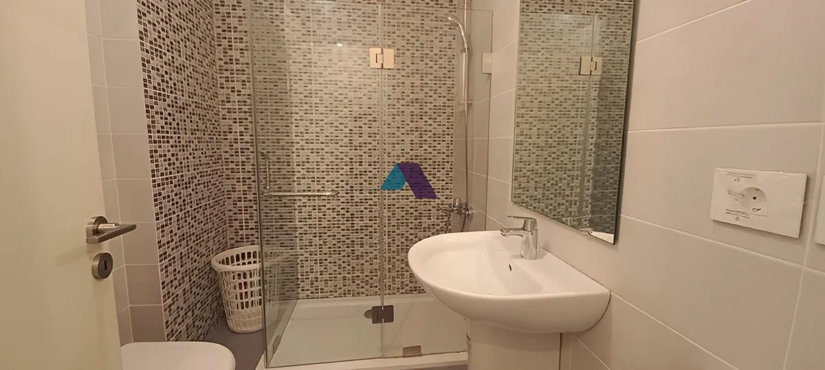 Apartment for Sale in Adma w Dafnah - 3 bed, 3 bath