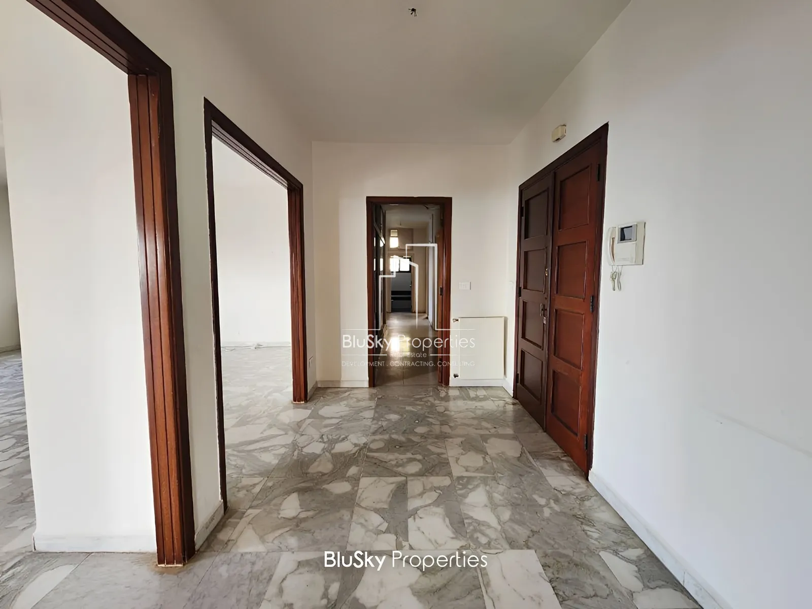 Apartment for Sale in Naccach - 3 bed, 4 bath