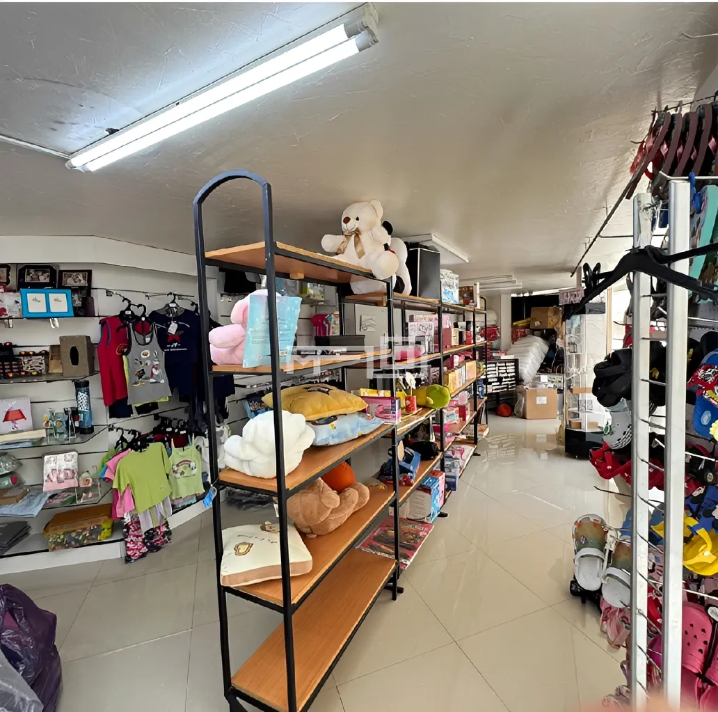 Shop for sale in Zouk Mikael