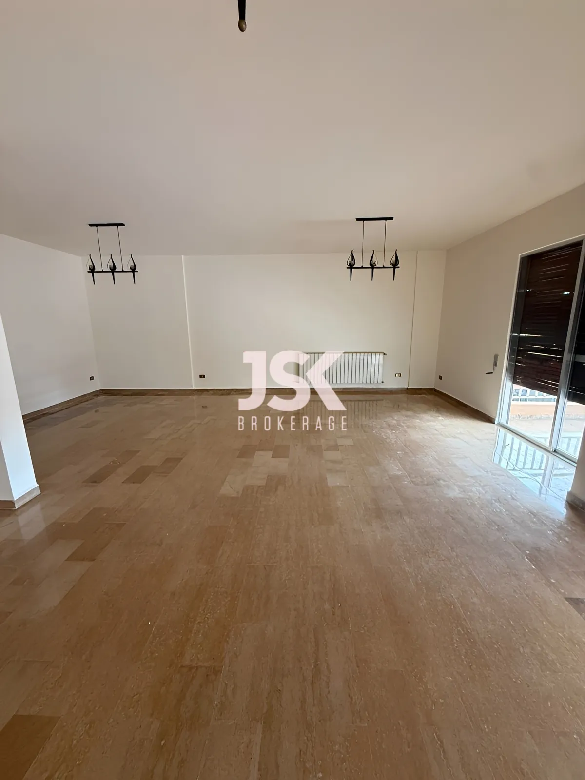Apartment for Sale in Dawhet Aramoun