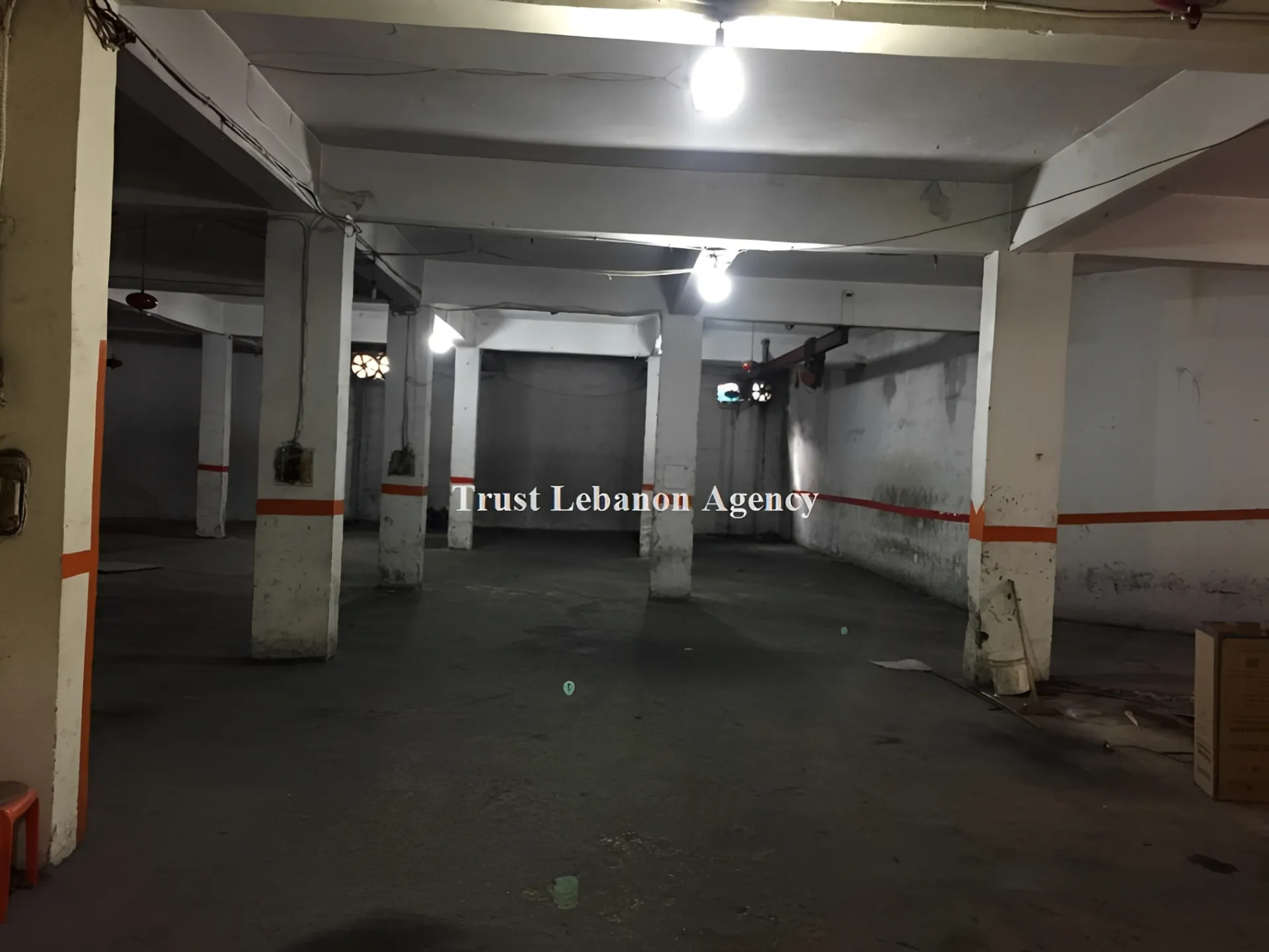 Office for sale in Metn, Dbayeh