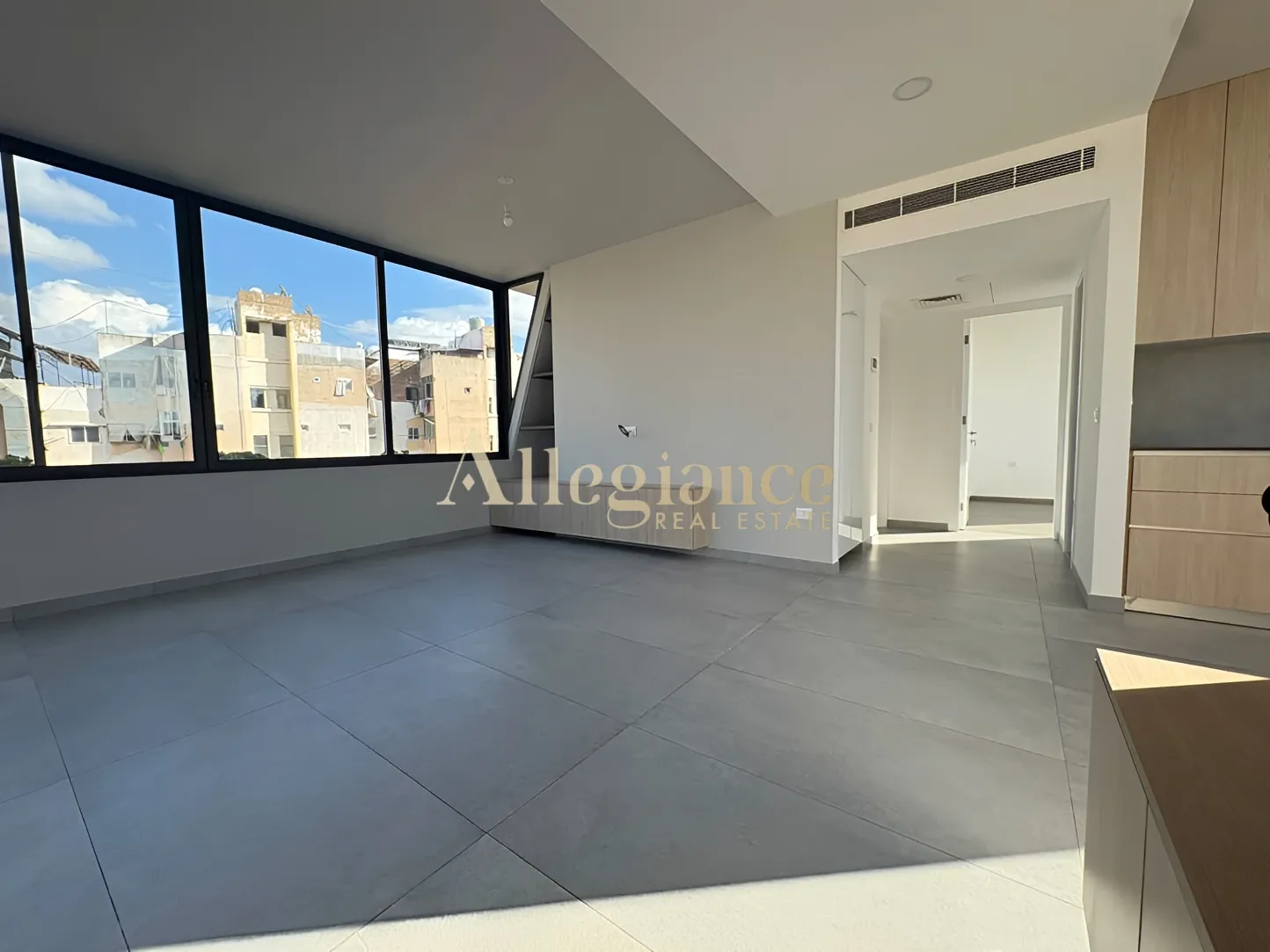 Apartment for sale in Spears