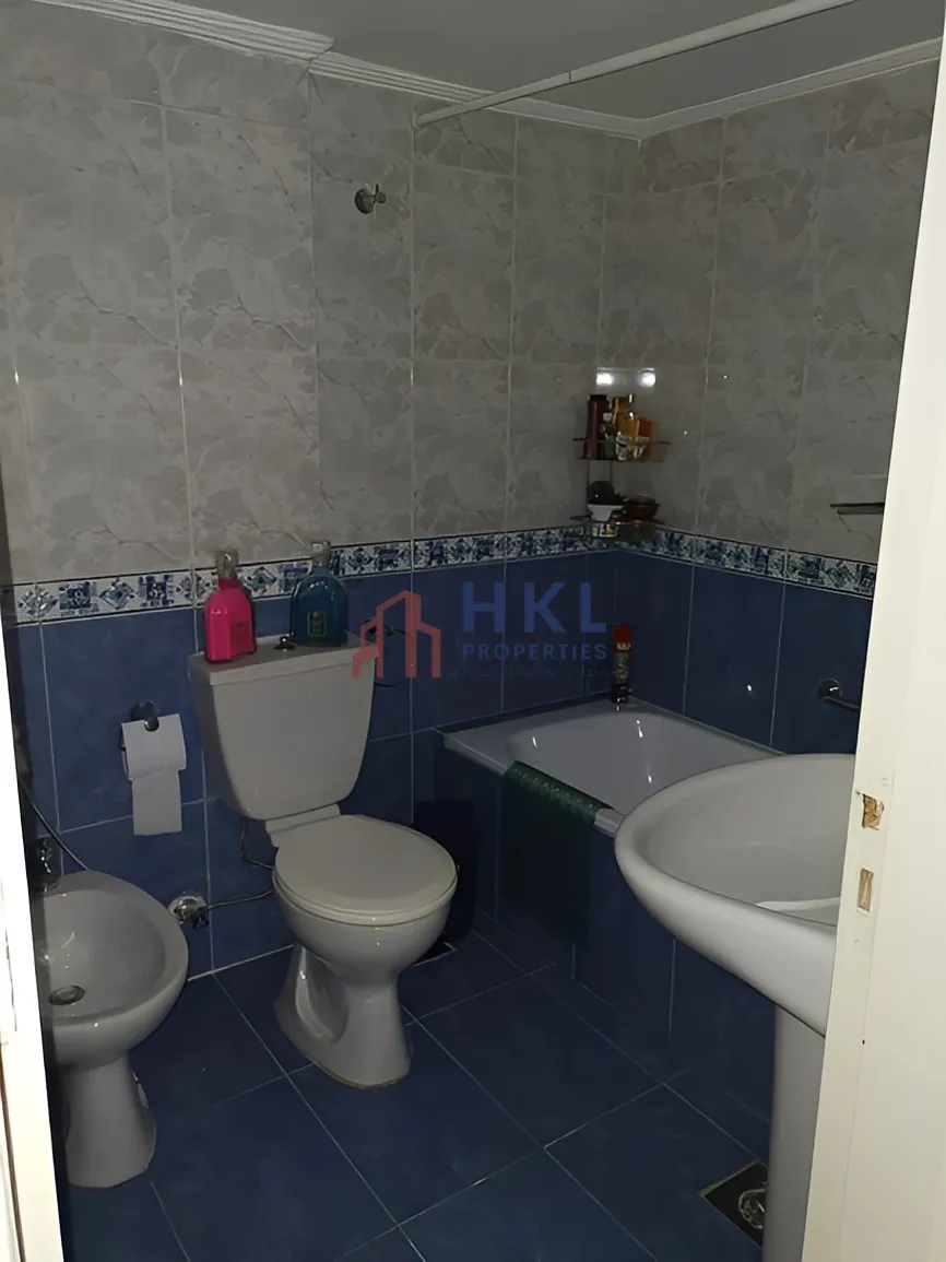 Apartment for Rent in Sakiet El Janzeer, Bayrut, Lebanon