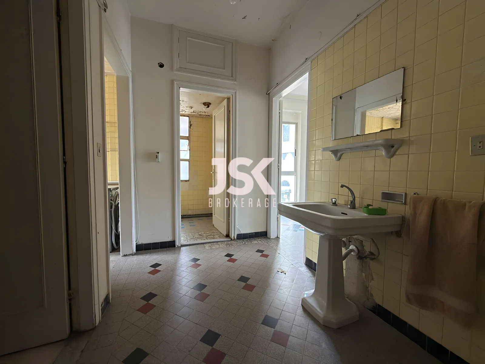 Apartment for Sale in Achrafieh