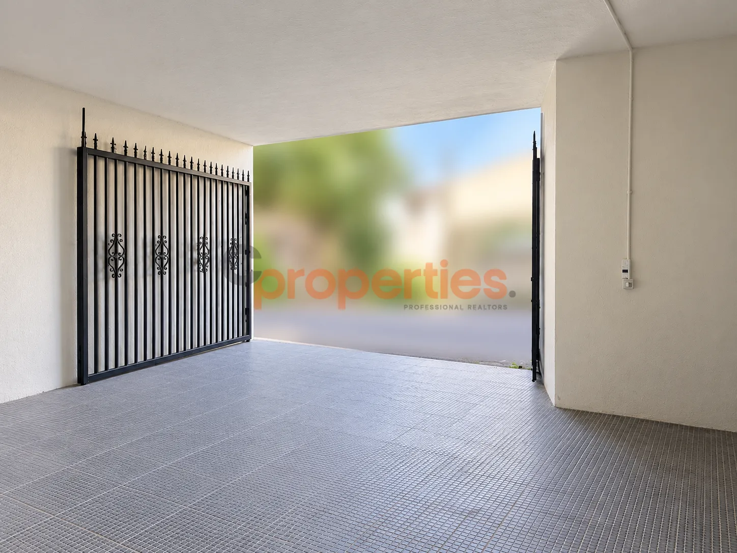 Warehouse for Rent in بيت الكيكو، Lebanon
